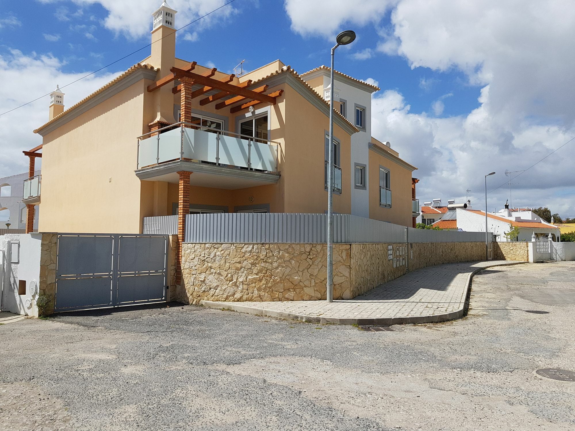 Appartement Oura Pereira *