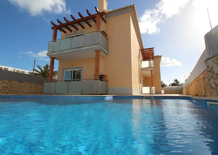 Oura Pereira Apartments