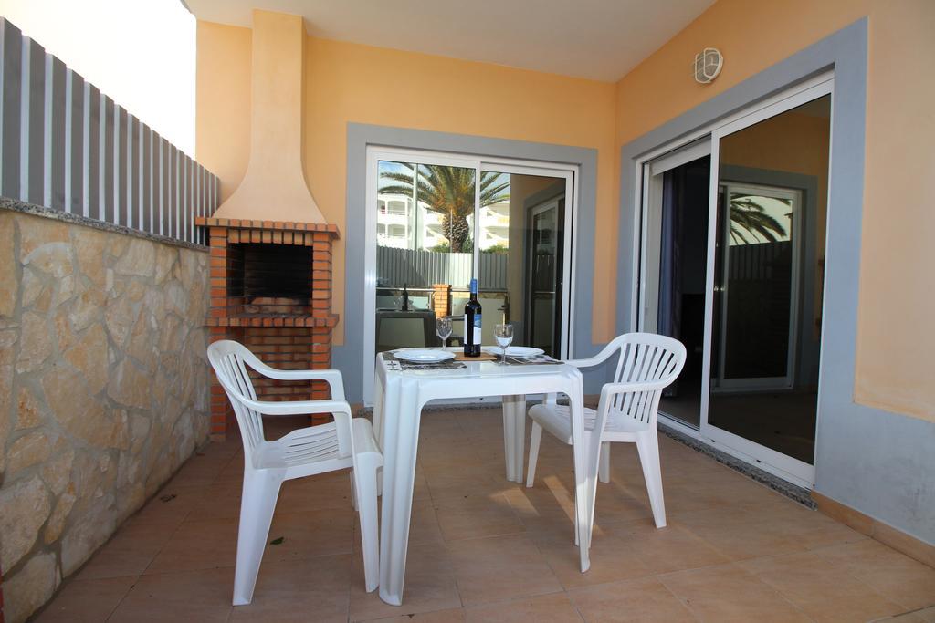 Oura Pereira Apartment *